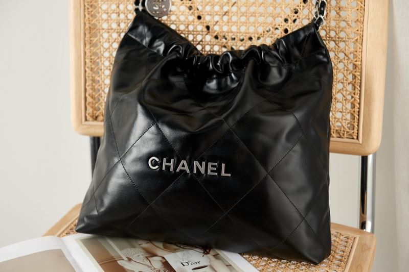 Chanel Shopping Bag